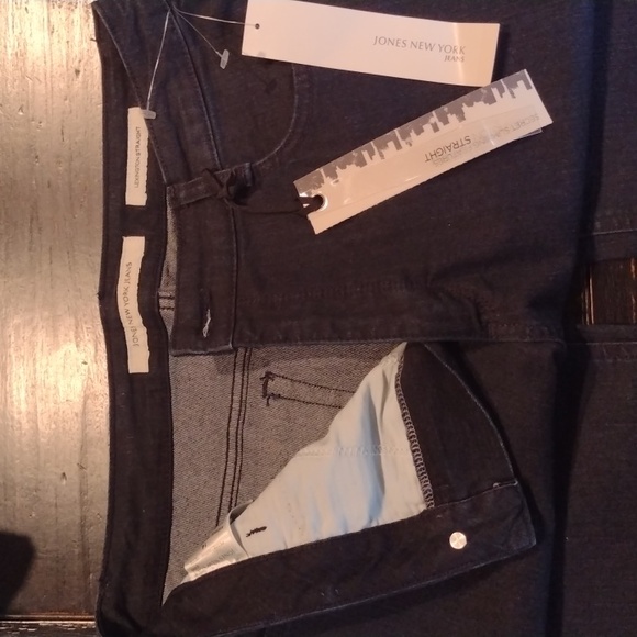 Jones New York Jeans - Lexington Straight - size 14P - Waist 14 P Regular - NWT - Picture 4 of 7